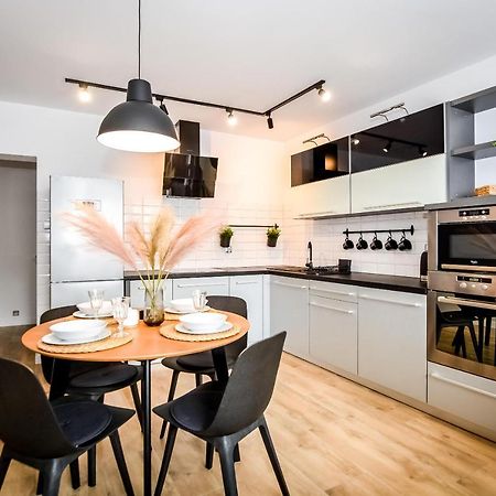 Podtatrzanskie Apartamenty Nowy Targ Bagian luar foto